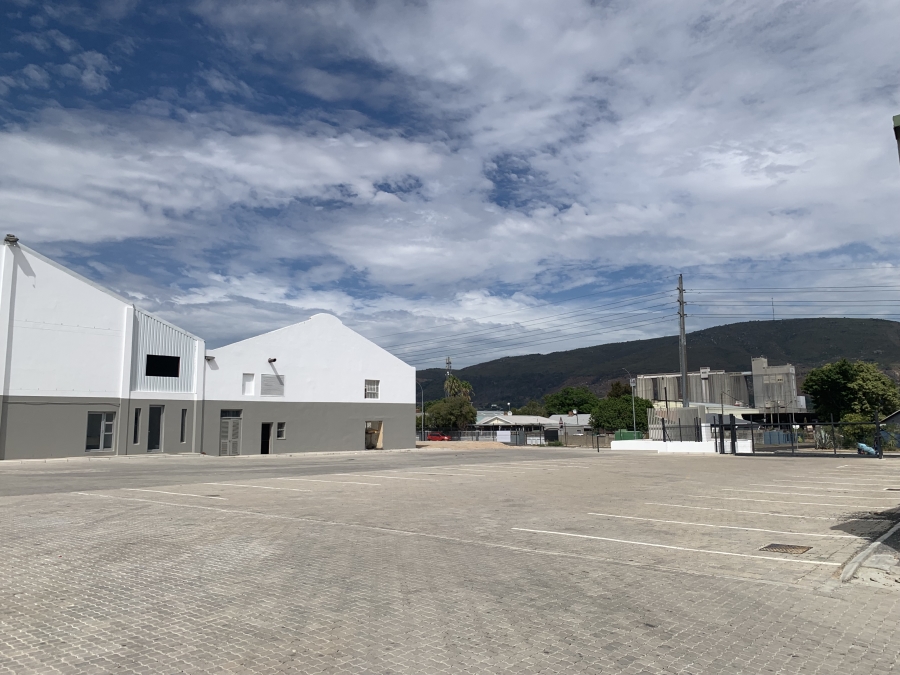 To Let commercial Property for Rent in Dal Josafat Western Cape
